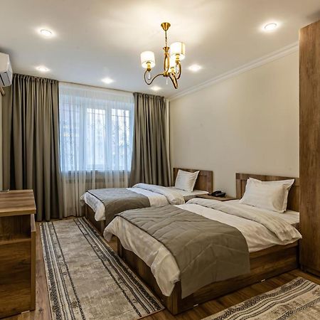 Oscar Hotel By Ag Hotels Group Almaty Luaran gambar