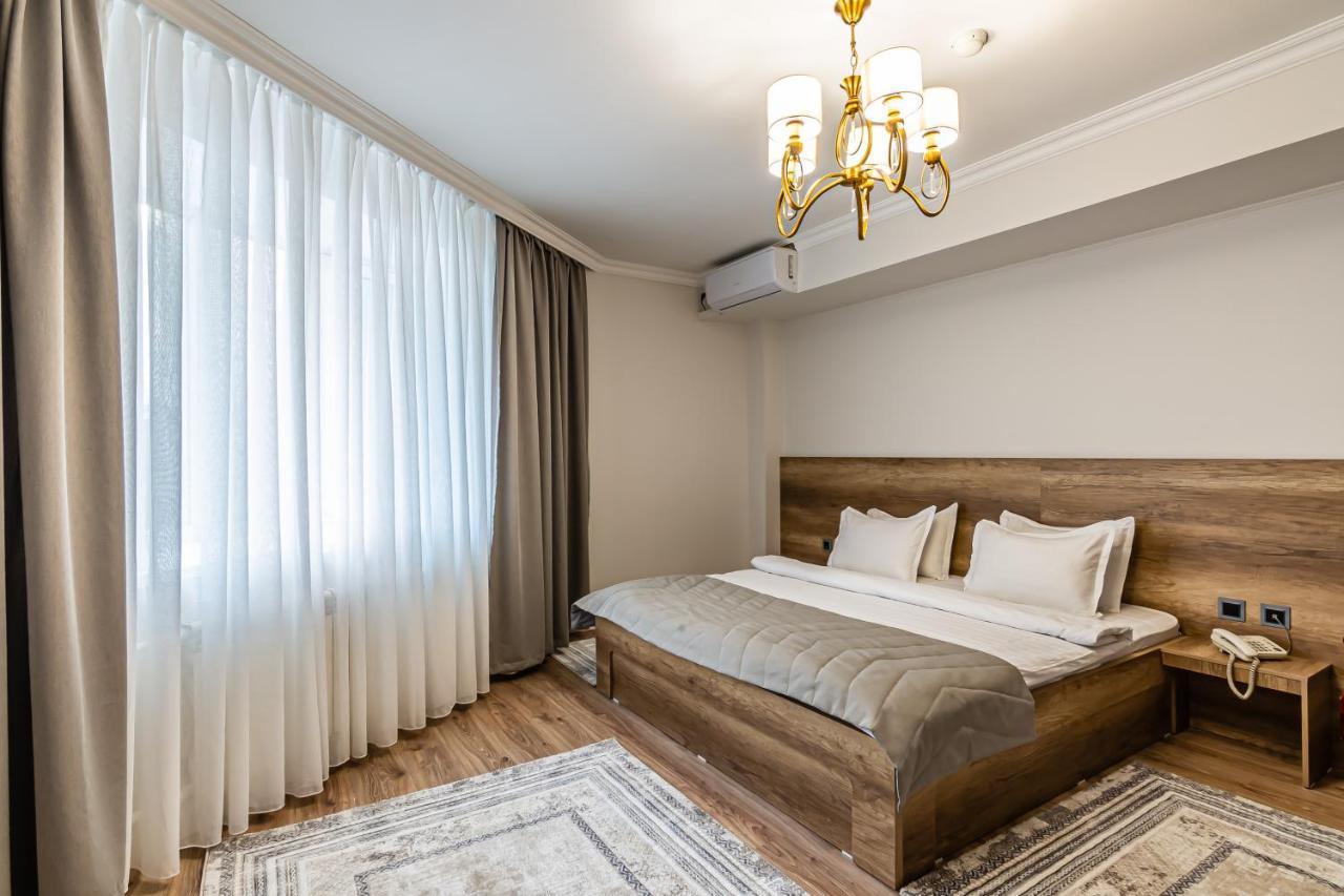 Oscar Hotel By Ag Hotels Group Almaty Luaran gambar